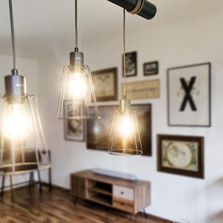 Inikama: Designer Apartment Im Gruenen - Netflix Розенгартен Экстерьер фото